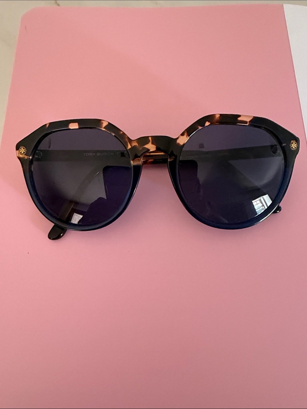 Needs new lenses  Tory Burch Tortoiseshell Frame Sunglasses with Dark Blue Lense